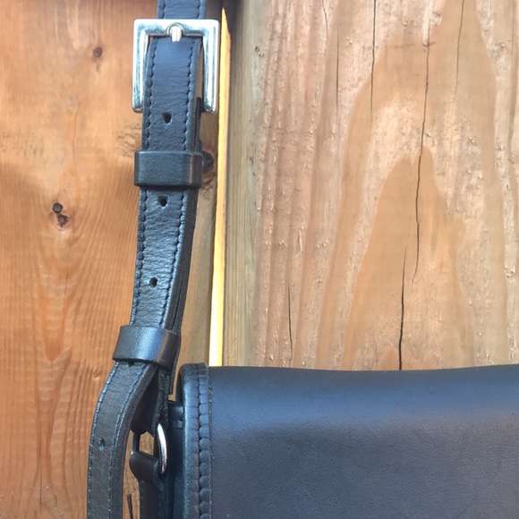 Vintage Roots 🇨🇦 crossbody saddle bag - Picture 7 of 16